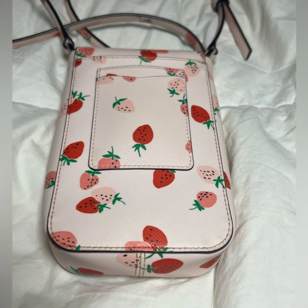 🍓Kate Spade Strawberry Print Phone Crossbody Bag Pink Slim Mini Flap